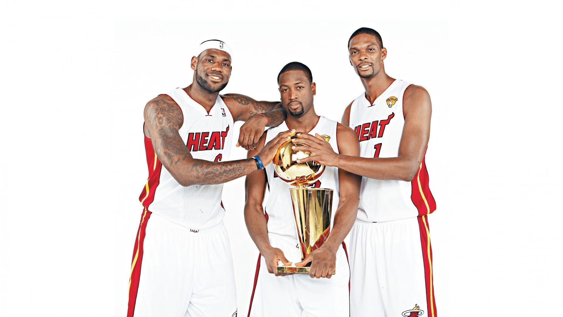 英超争冠激烈，豪门死磕不可避免